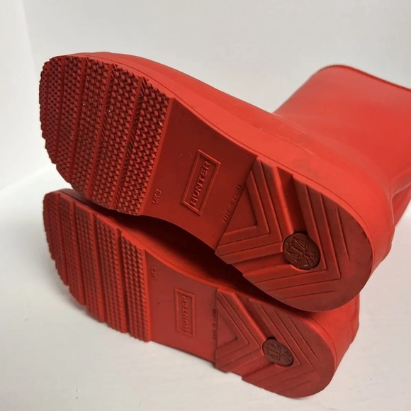 Hunter Women's Original Play Tall Boots Red, Size 5M - Picture 5 of 6